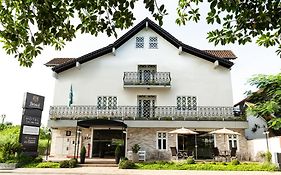 Bristol Sabrina Hotel de Charme Joinville